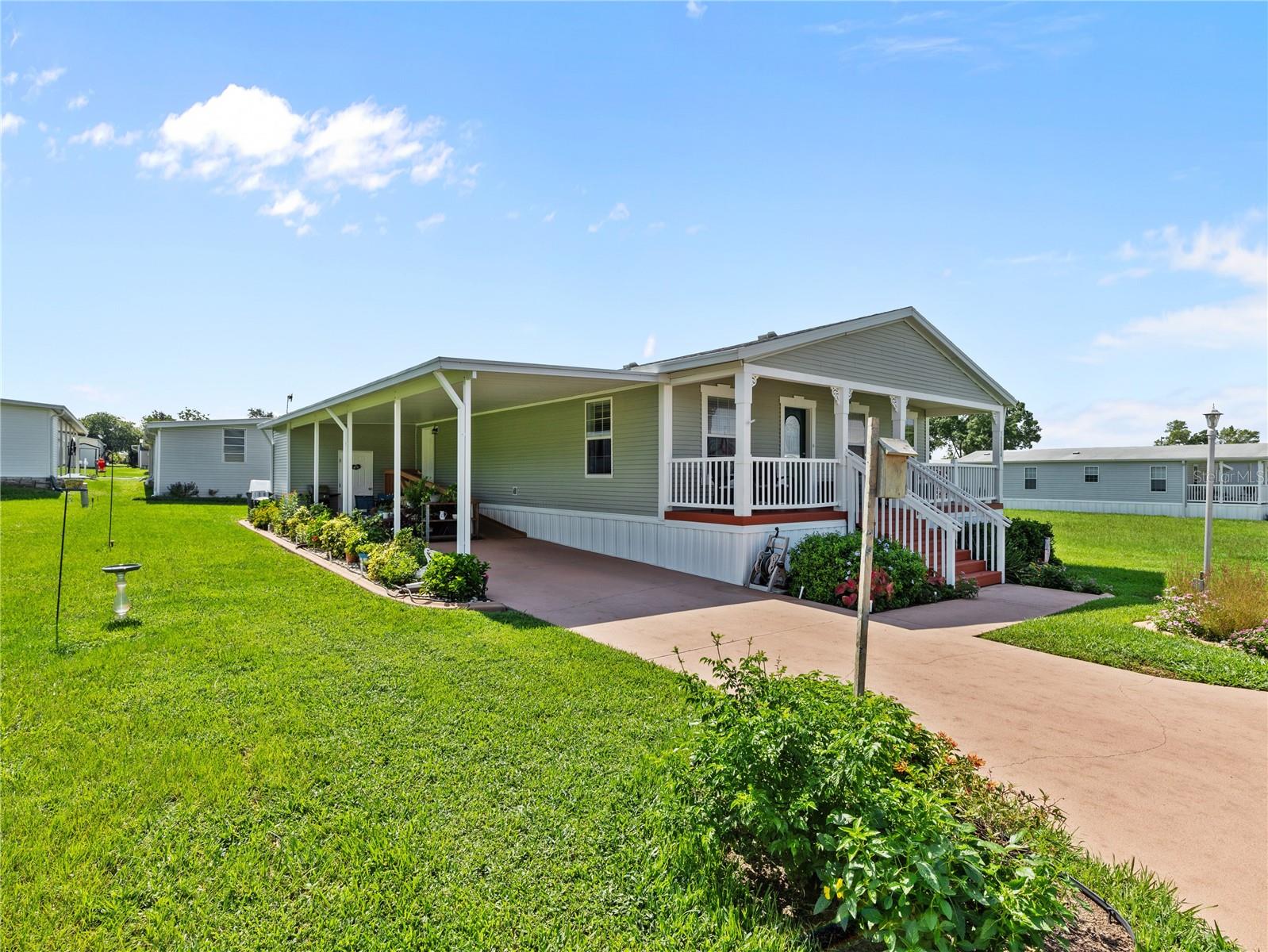 10054 COLLINGWOOD AVE, DADE CITY, FL, 33525