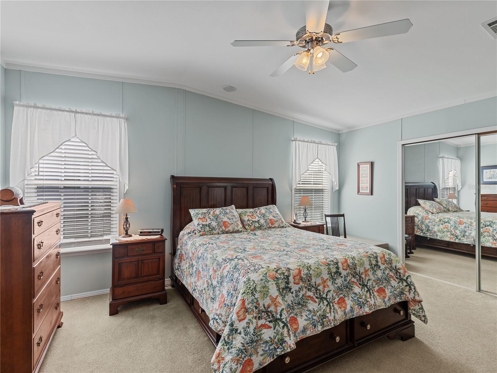 10054 COLLINGWOOD AVE, DADE CITY, FL, 33525