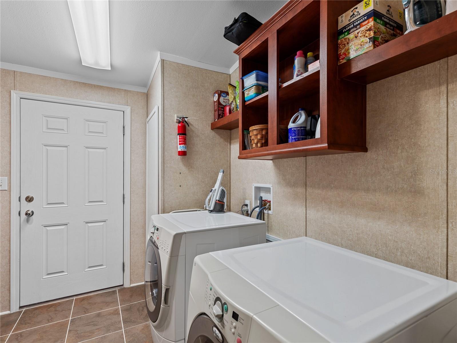 10054 COLLINGWOOD AVE, DADE CITY, FL, 33525