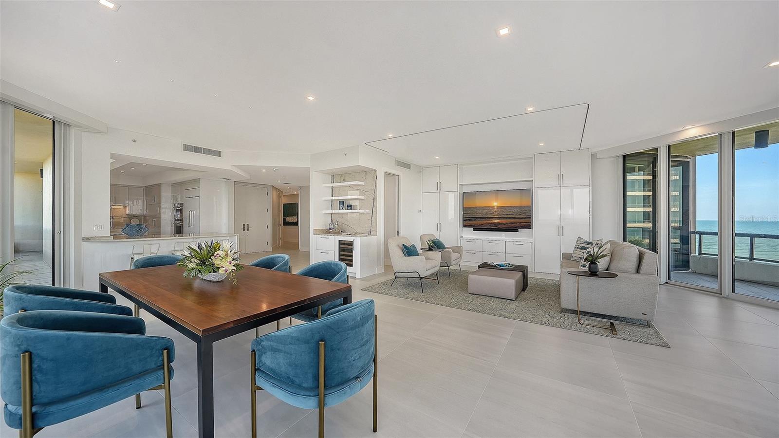 A4672684 Property Photo