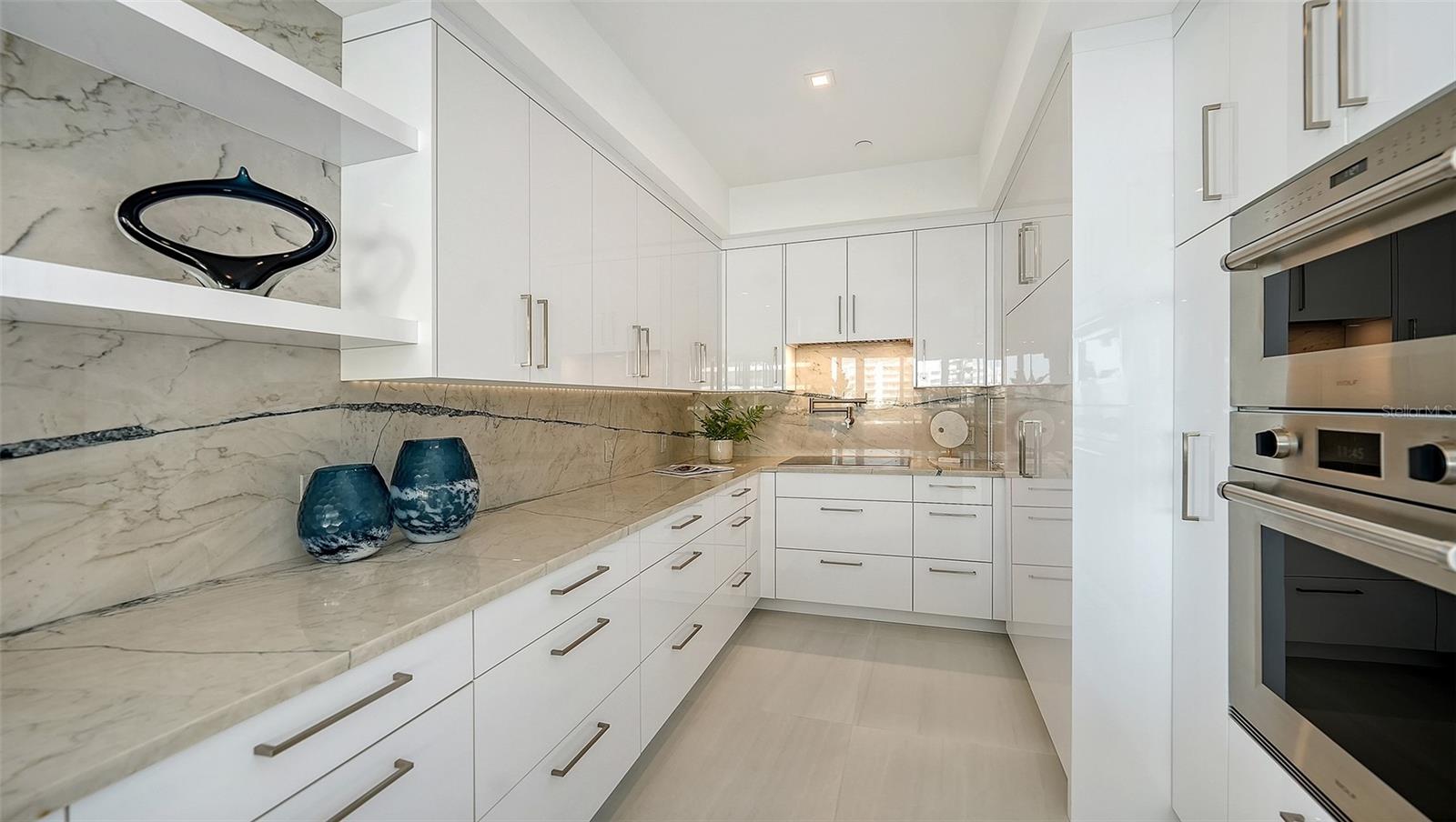 A4672684 Property Photo