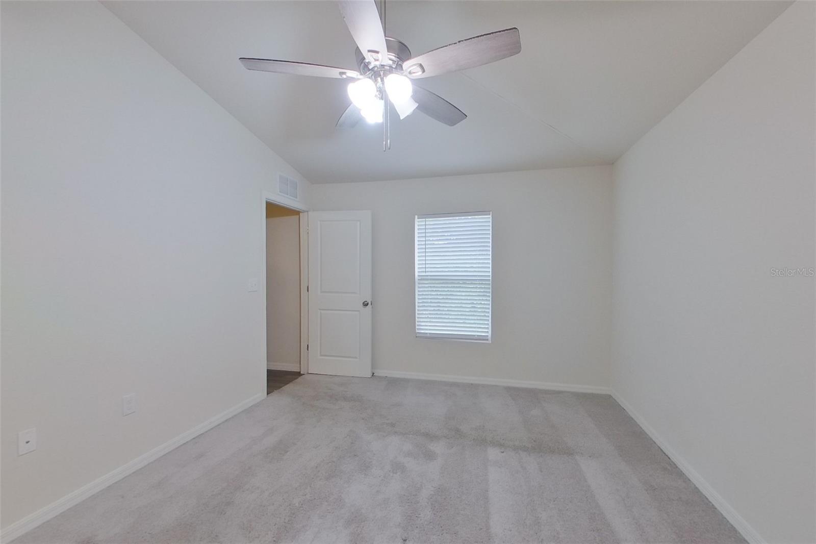 9095 AEGEAN CIR, LEHIGH ACRES, FL, 33936