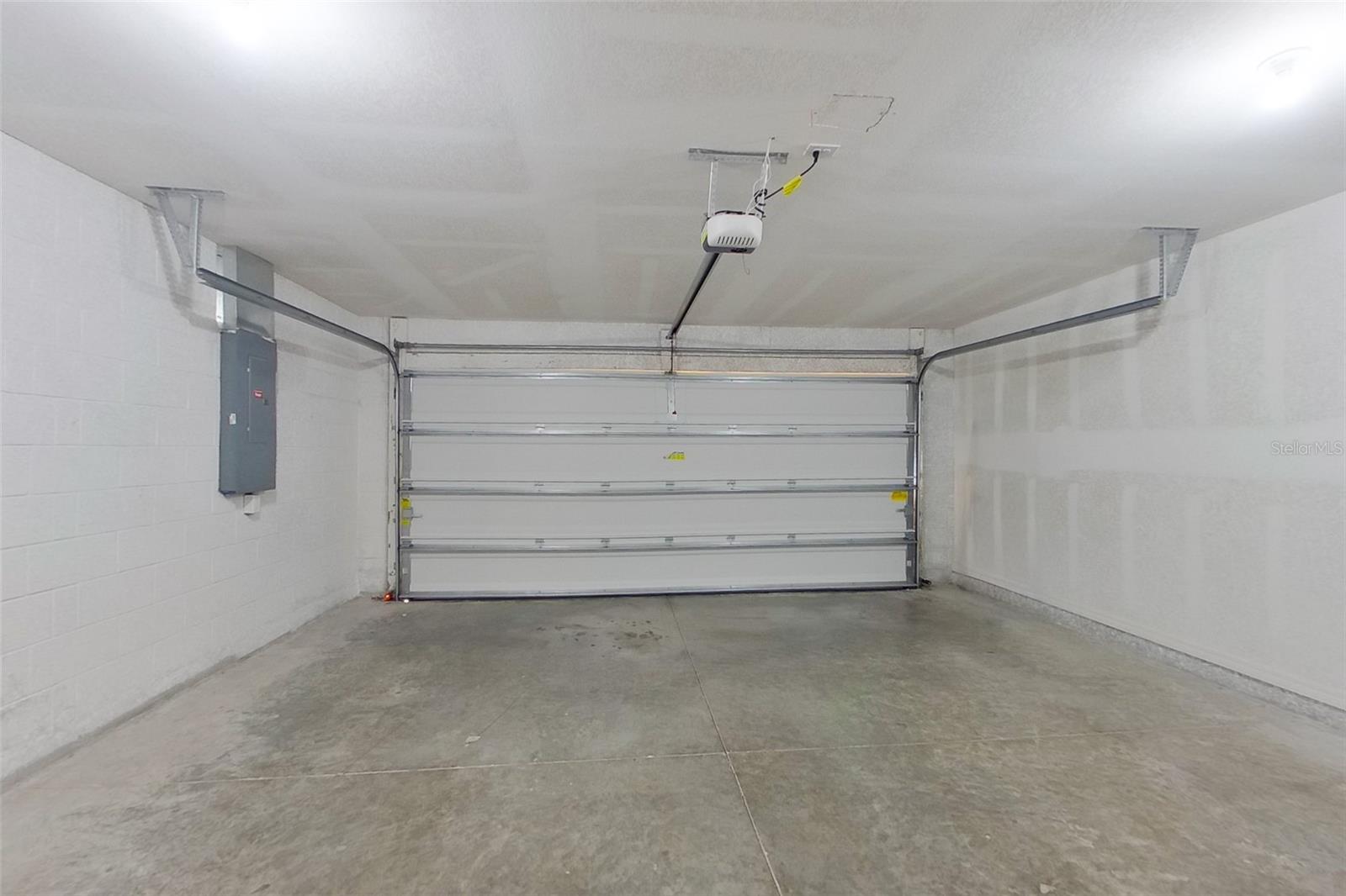 9095 AEGEAN CIR, LEHIGH ACRES, FL, 33936