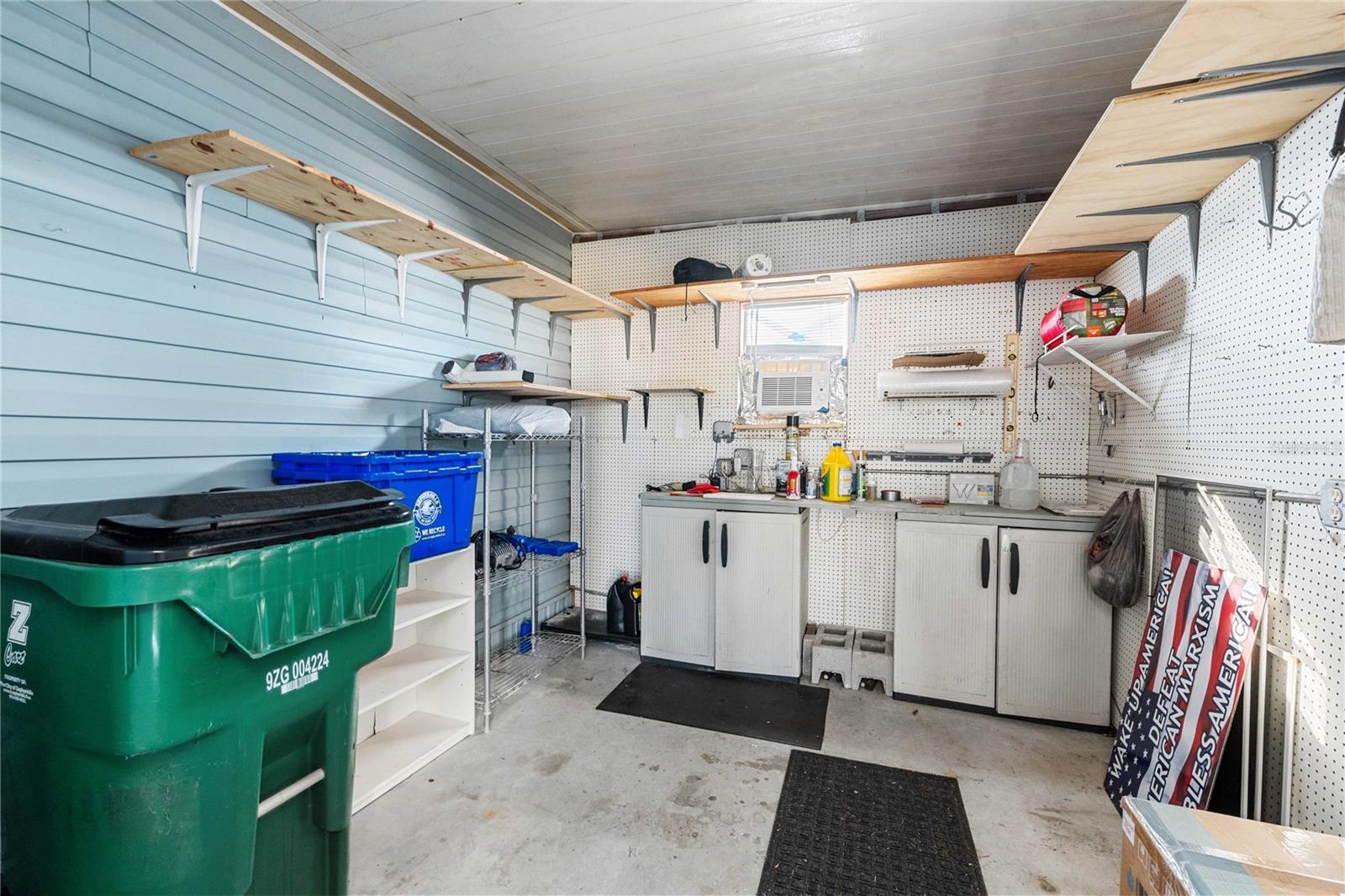 37510 NEW HORIZONS BLVD, ZEPHYRHILLS, FL, 33541