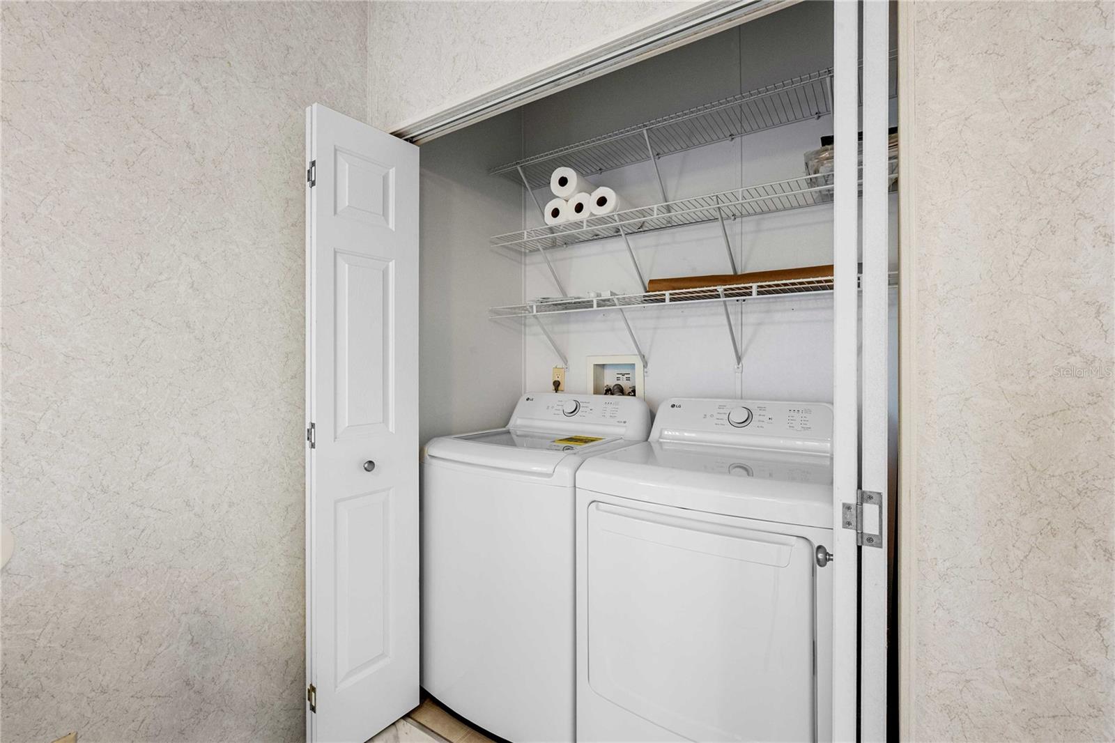 37510 NEW HORIZONS BLVD, ZEPHYRHILLS, FL, 33541