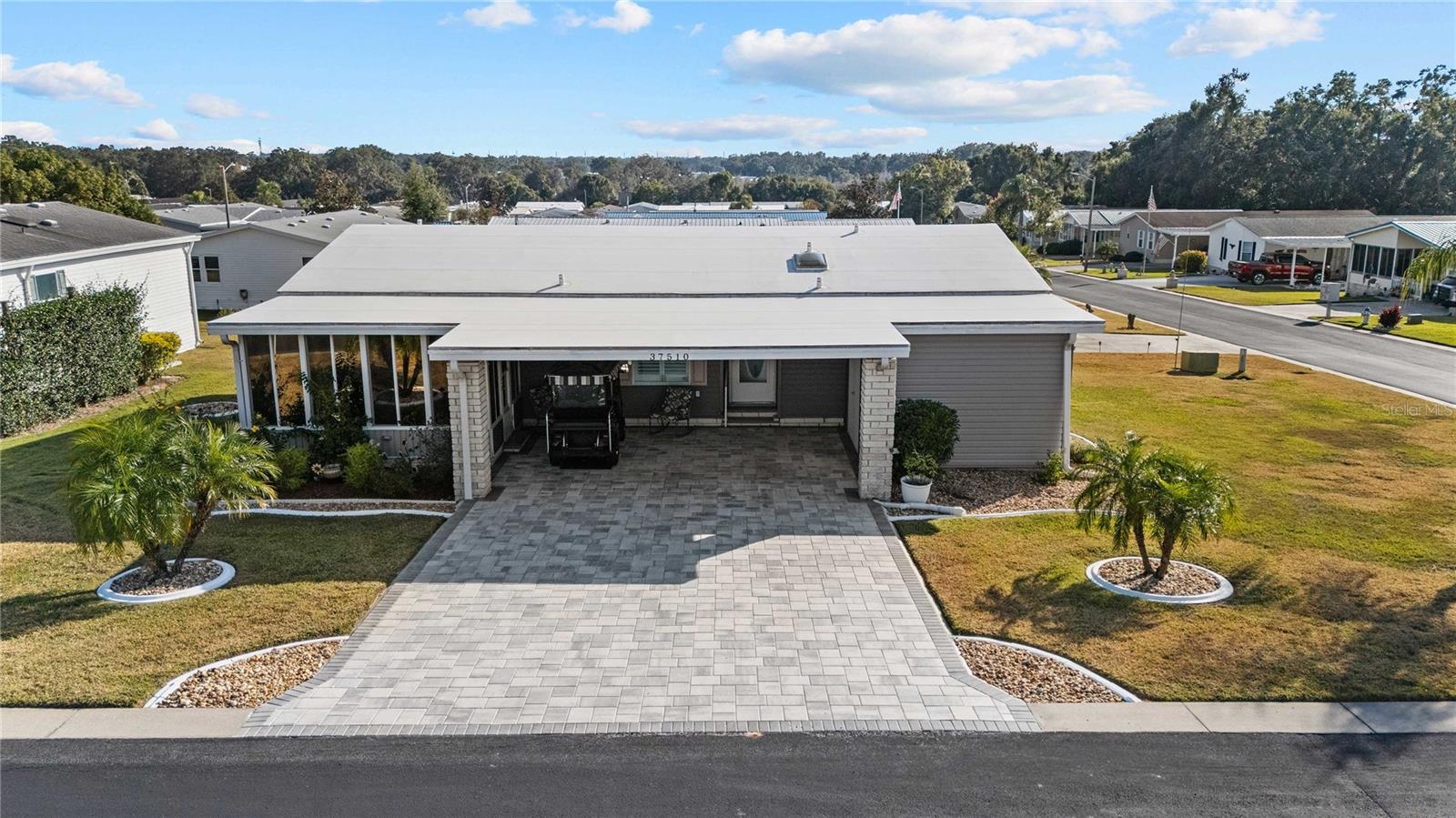 37510 NEW HORIZONS BLVD, ZEPHYRHILLS, FL, 33541