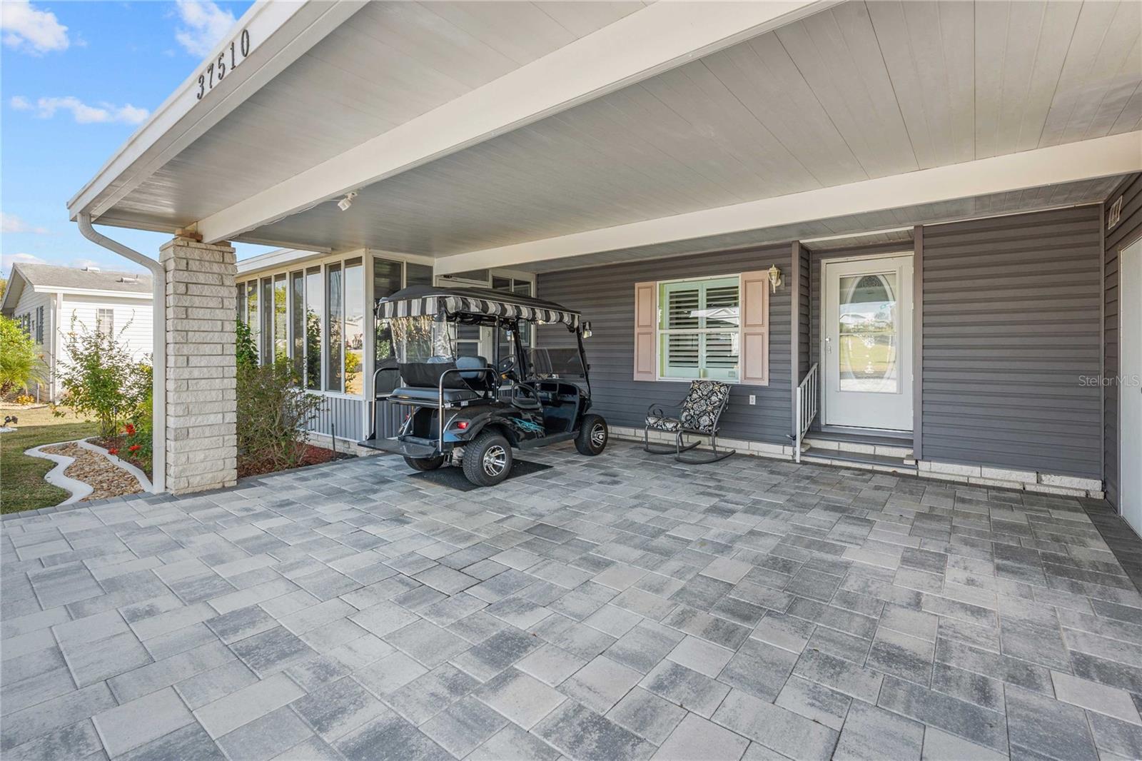 37510 NEW HORIZONS BLVD, ZEPHYRHILLS, FL, 33541