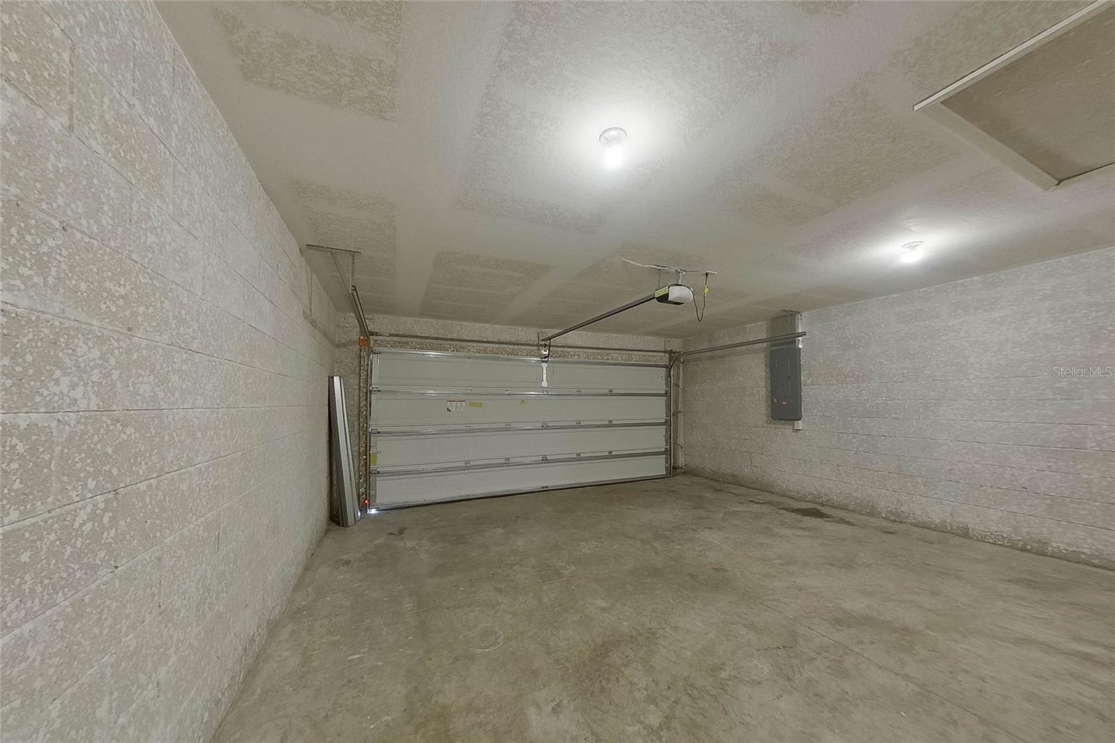 9135 AEGEAN CIR, LEHIGH ACRES, FL, 33936