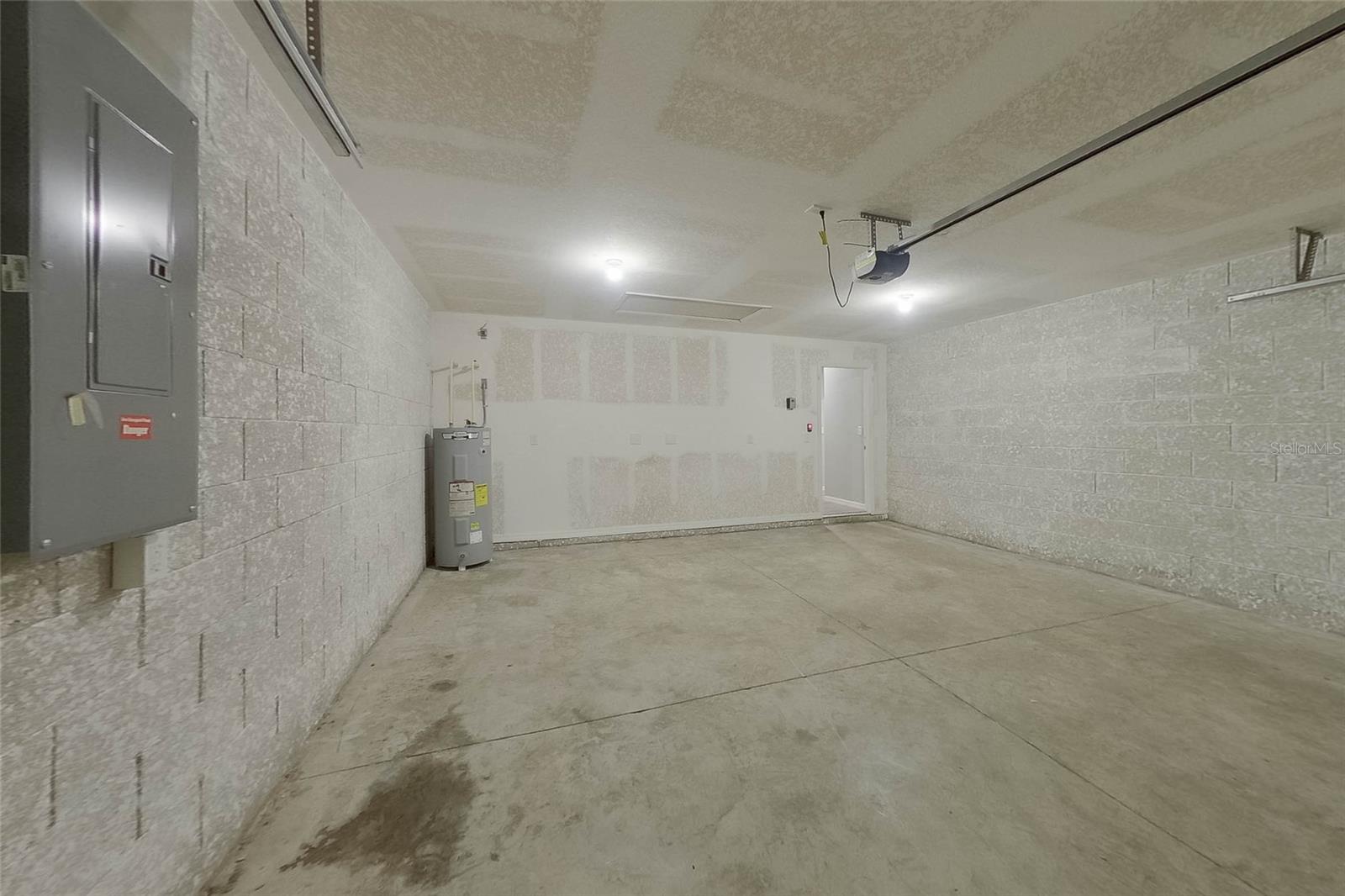 9135 AEGEAN CIR, LEHIGH ACRES, FL, 33936