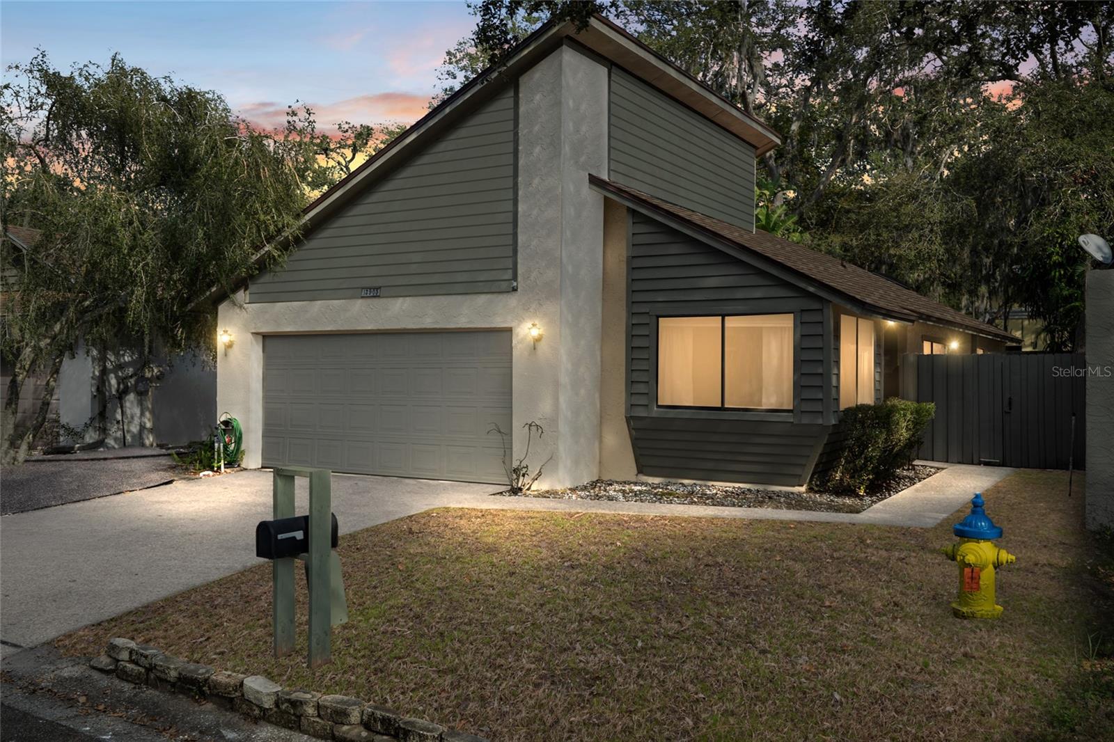 13905 LAZY OAK DR, TAMPA, FL, 33613