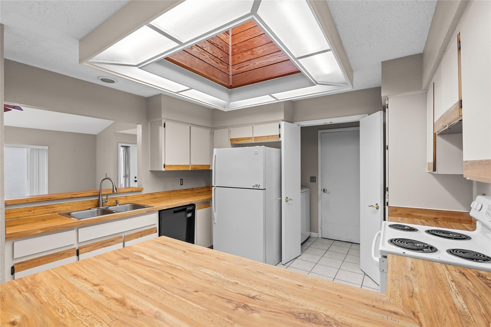 13905 LAZY OAK DR, TAMPA, FL, 33613