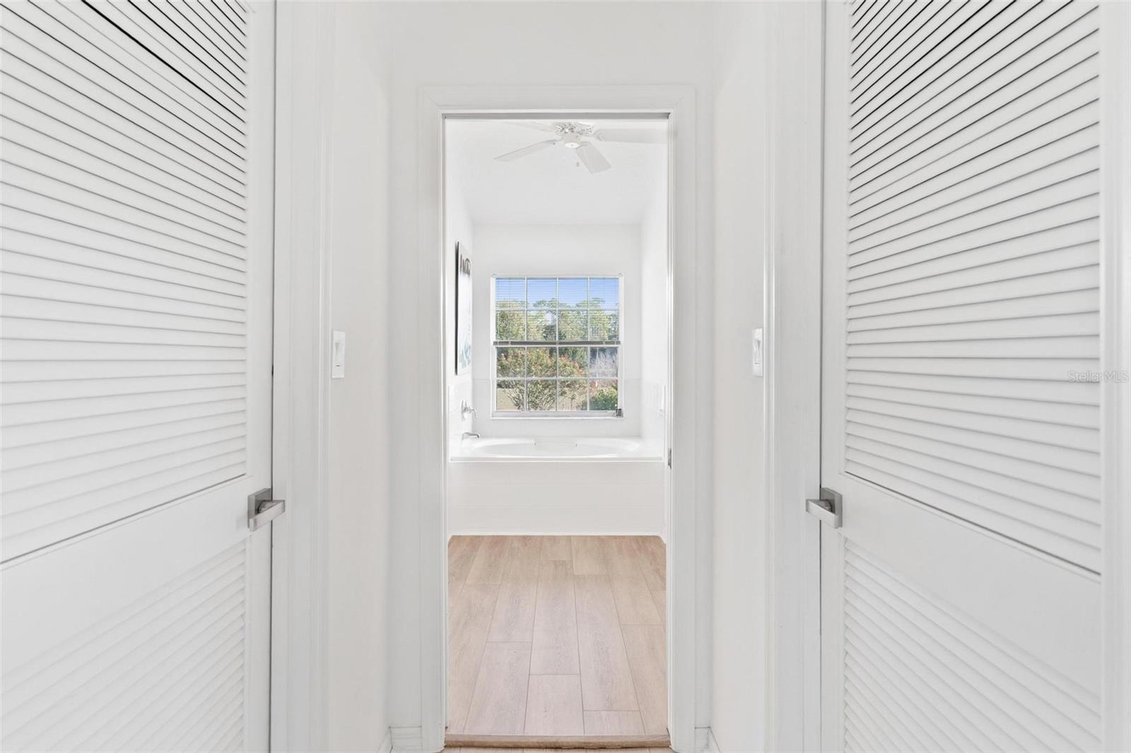 25440 CRESTWATER DR, LEESBURG, FL, 34748