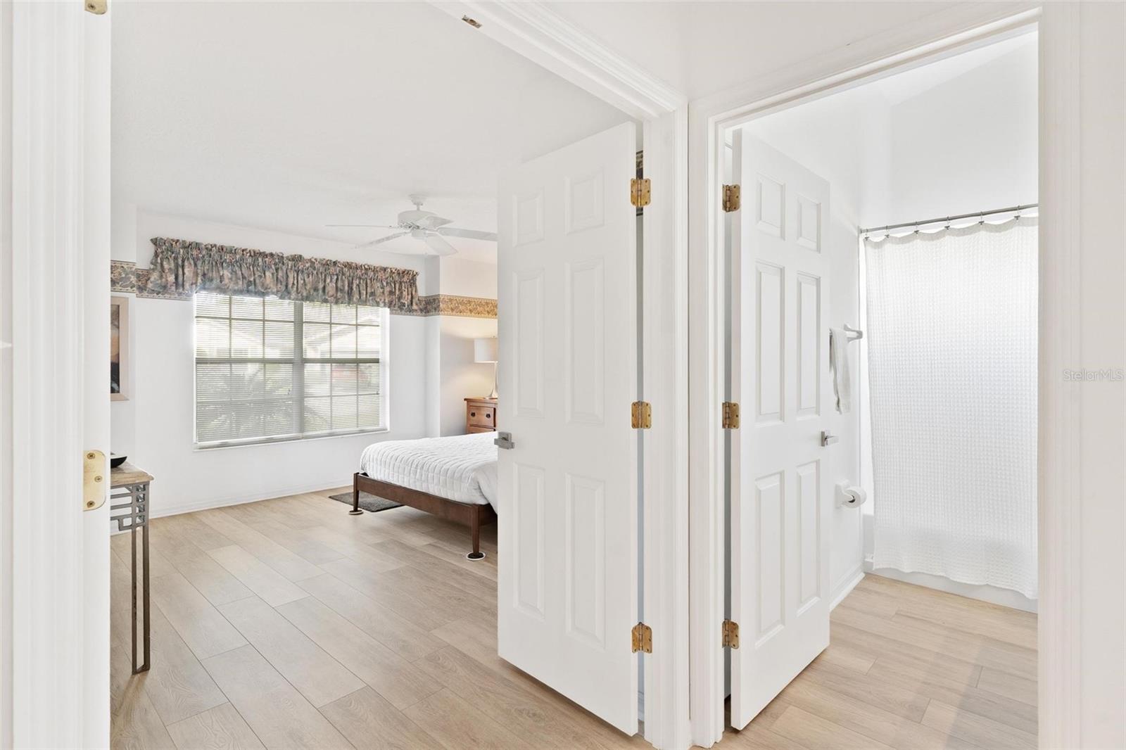 25440 CRESTWATER DR, LEESBURG, FL, 34748