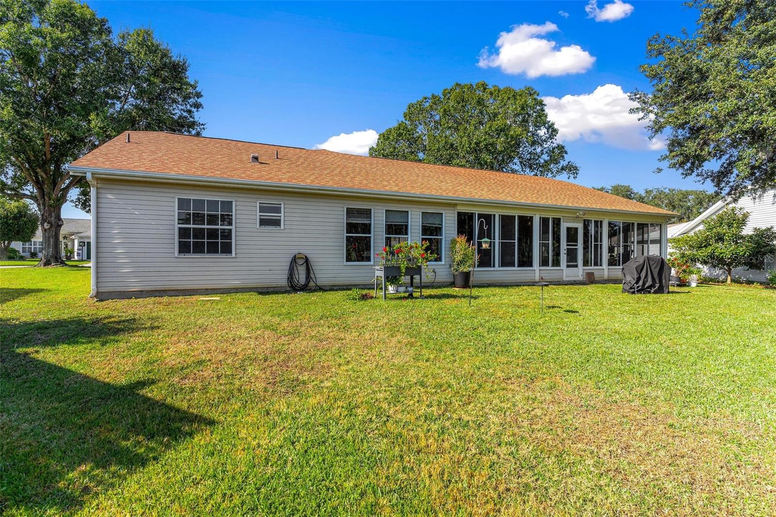 25440 CRESTWATER DR, LEESBURG, FL, 34748