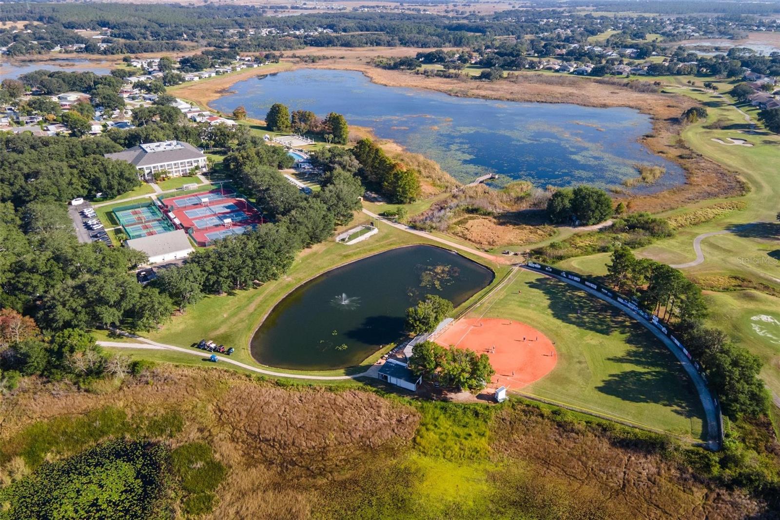 25440 CRESTWATER DR, LEESBURG, FL, 34748