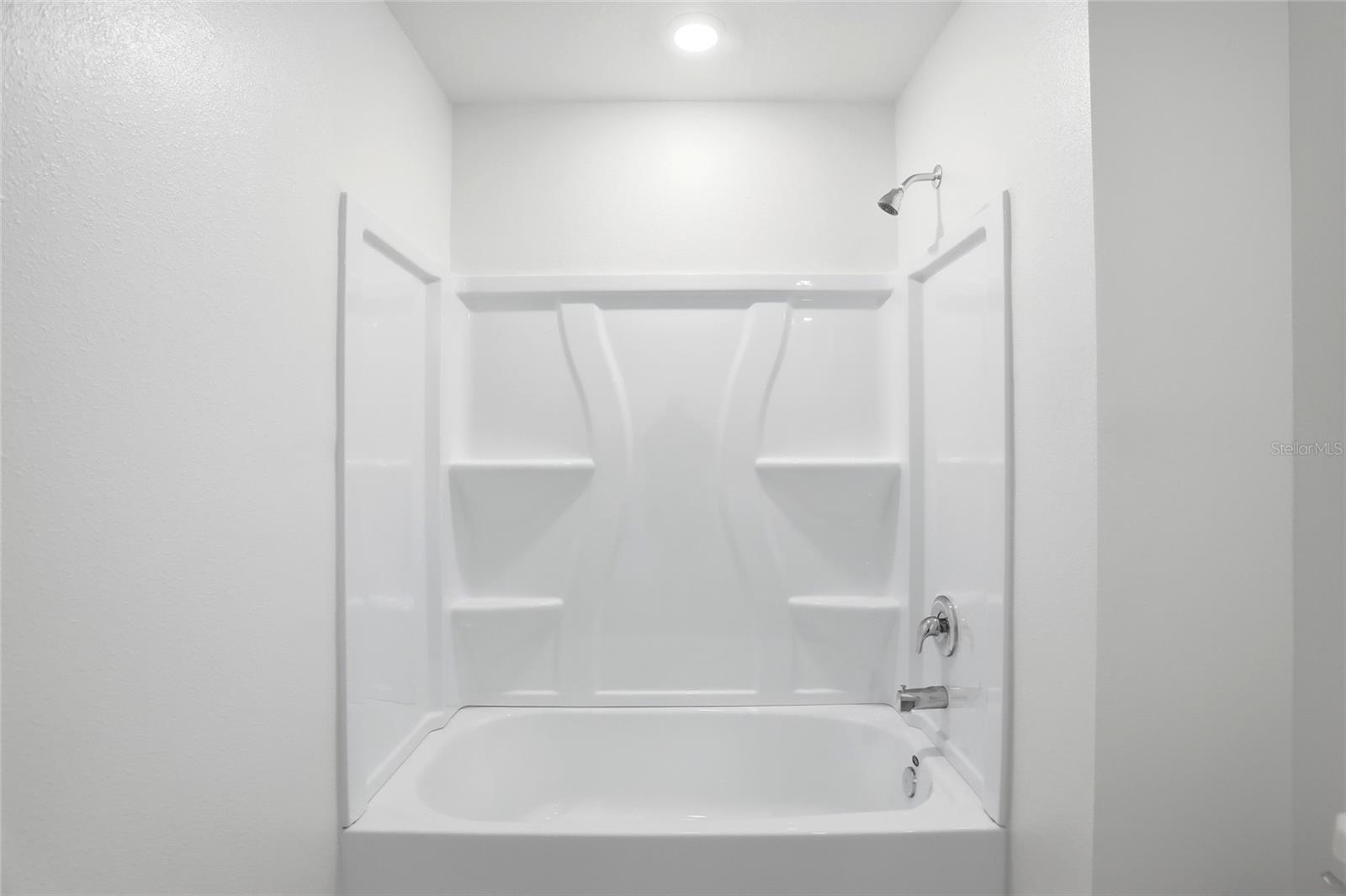 3410 HOWELL DR, LAKE WALES, FL, 33859