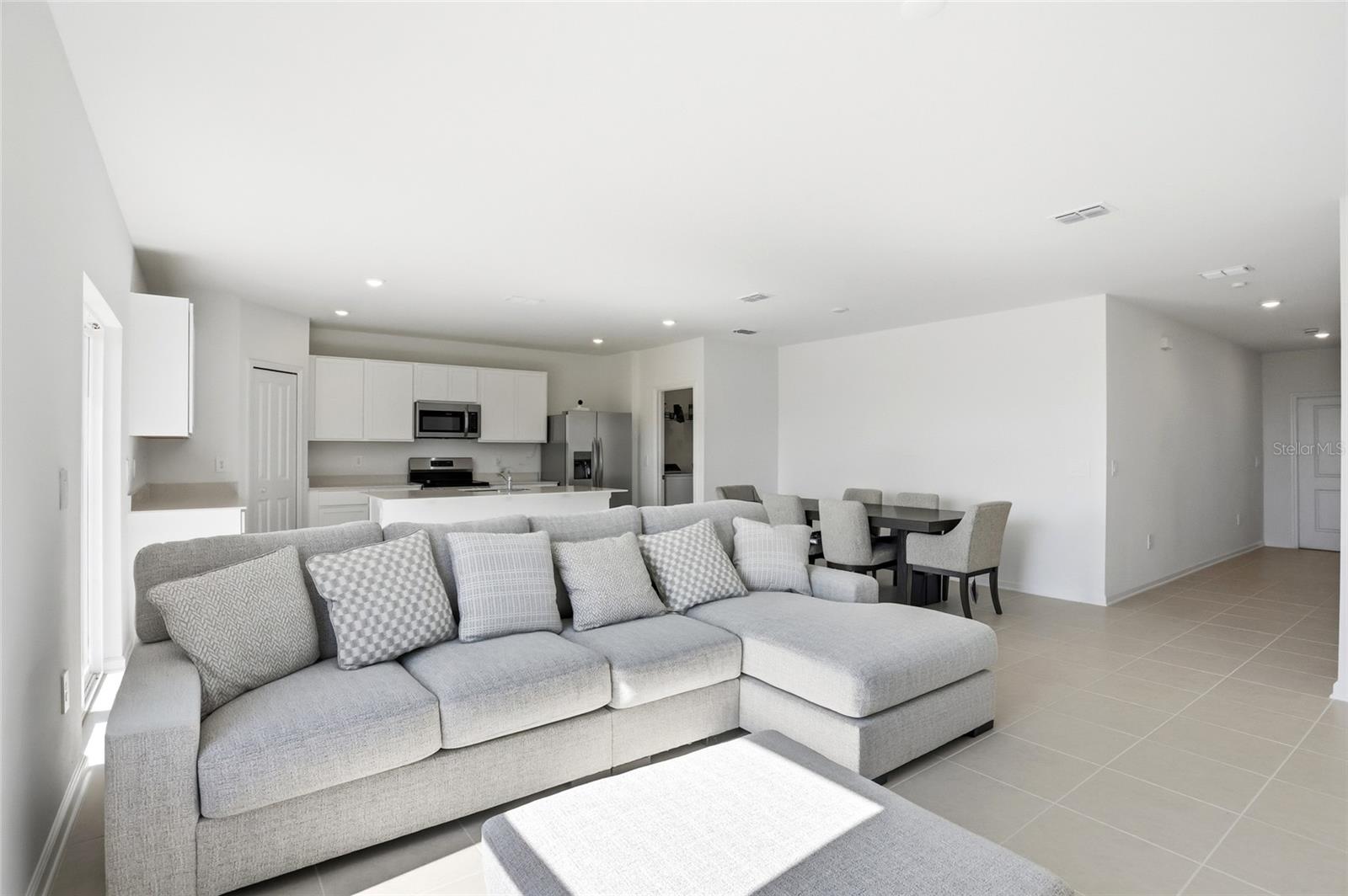 3410 HOWELL DR, LAKE WALES, FL, 33859