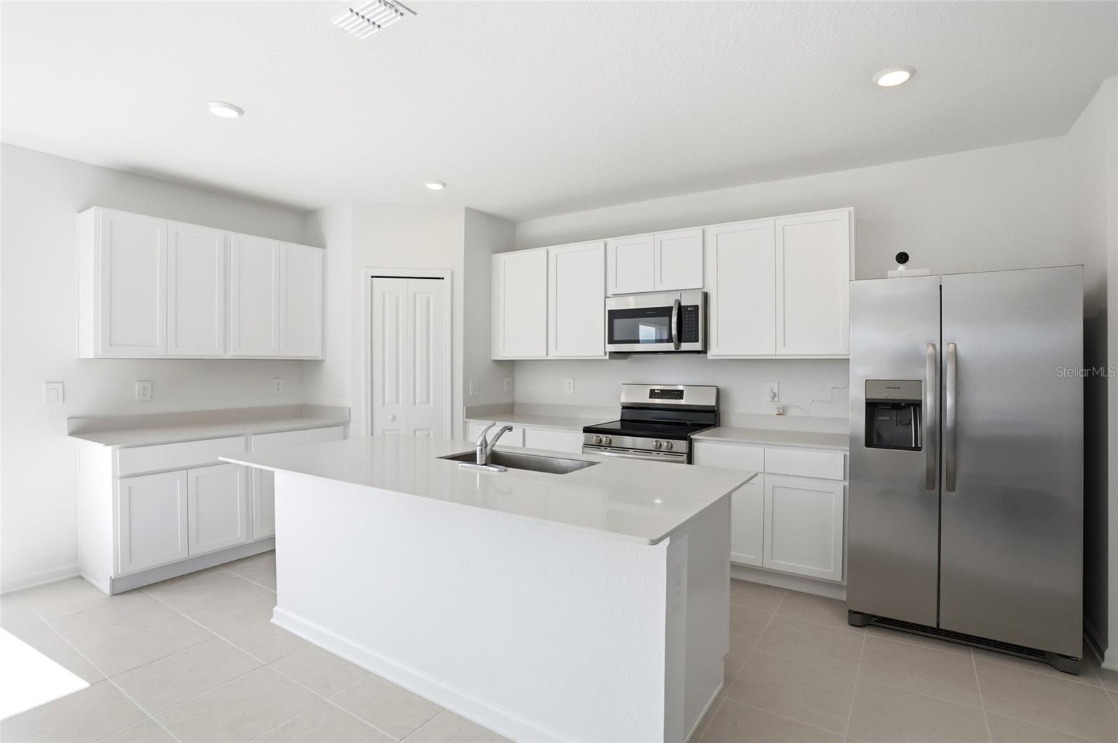 3410 HOWELL DR, LAKE WALES, FL, 33859