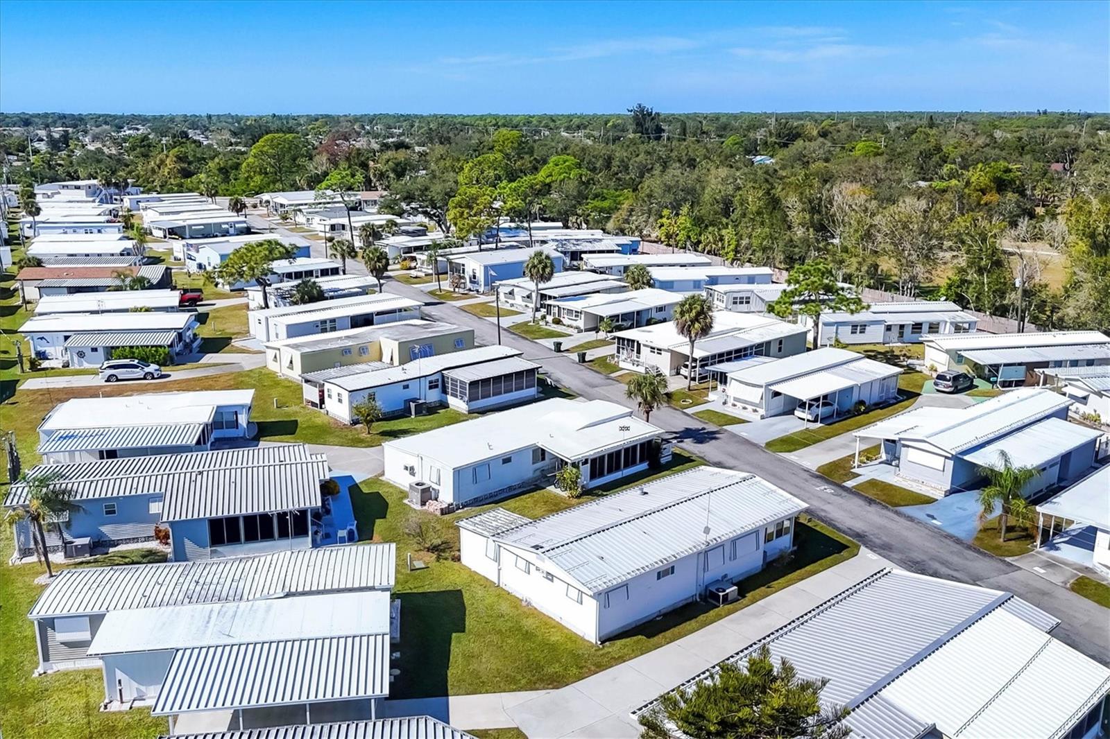 D6144844 Property Photo