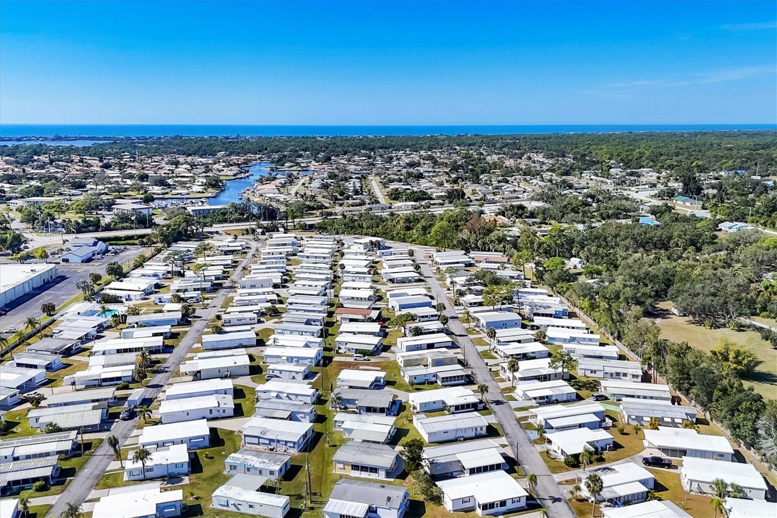 D6144844 Property Photo