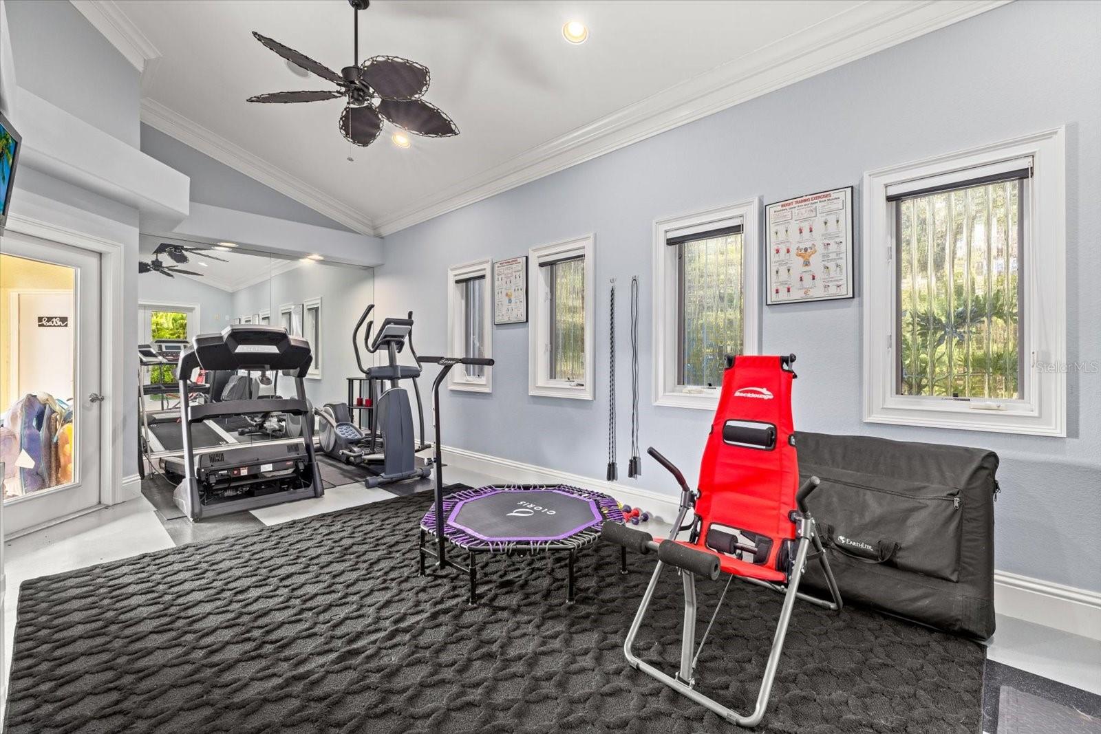 N6141577 Property Photo