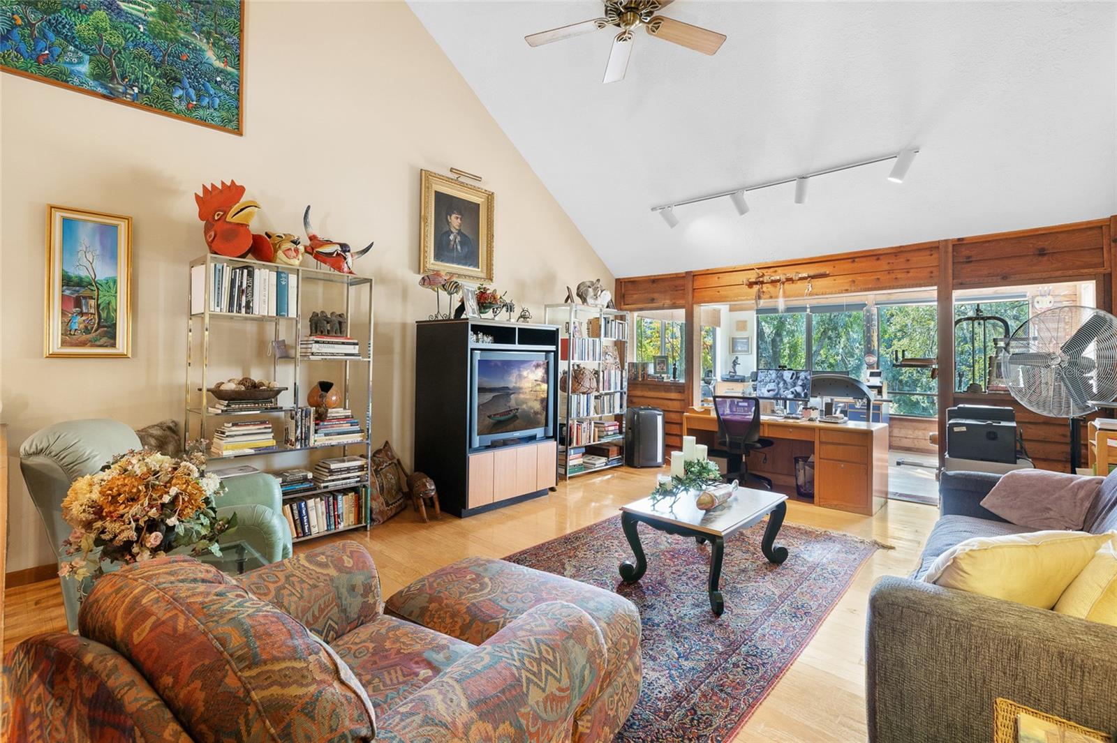 upstairs loft/family room