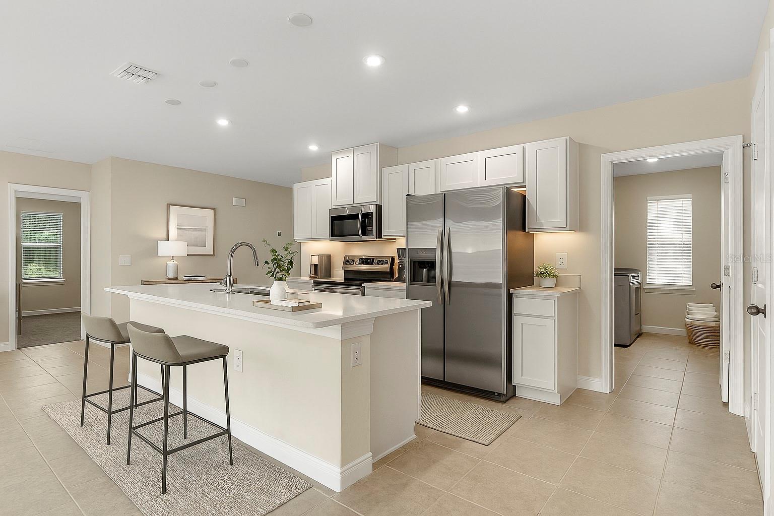 3911 GARDENIA DR, INDIAN LAKE ESTATES, FL, 33855