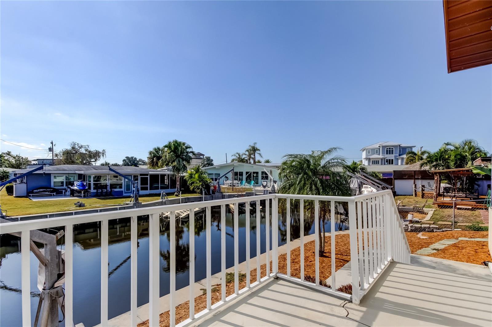 212 WESTWINDS DR, PALM HARBOR, FL, 34683