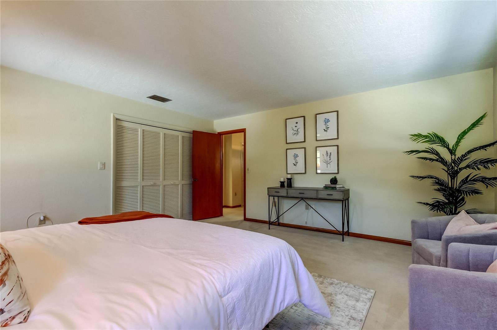 212 WESTWINDS DR, PALM HARBOR, FL, 34683