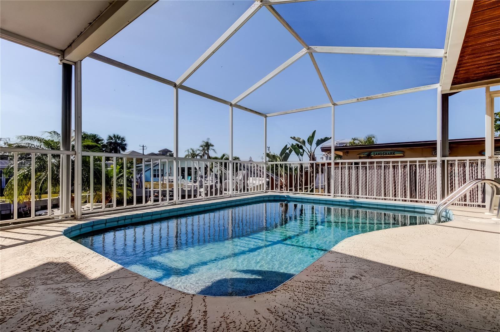 212 WESTWINDS DR, PALM HARBOR, FL, 34683