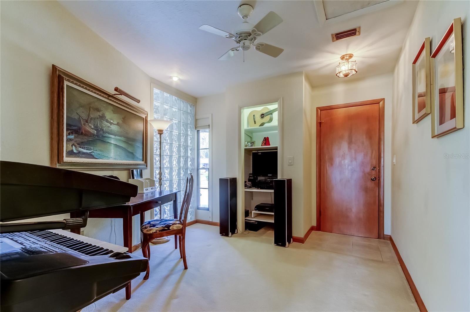 212 WESTWINDS DR, PALM HARBOR, FL, 34683