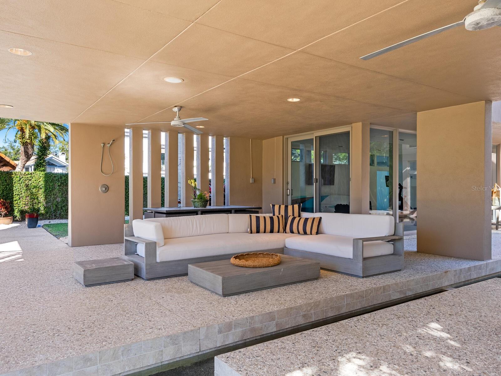 A4672697 Property Photo