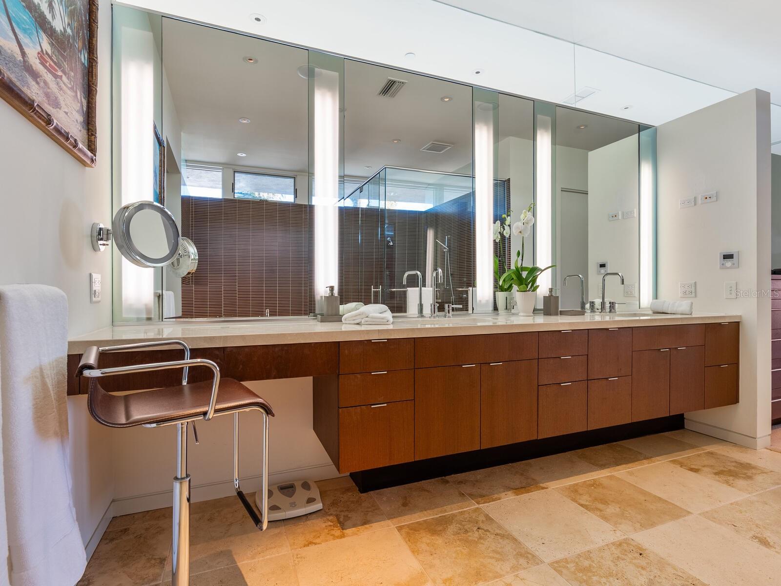 A4672697 Property Photo