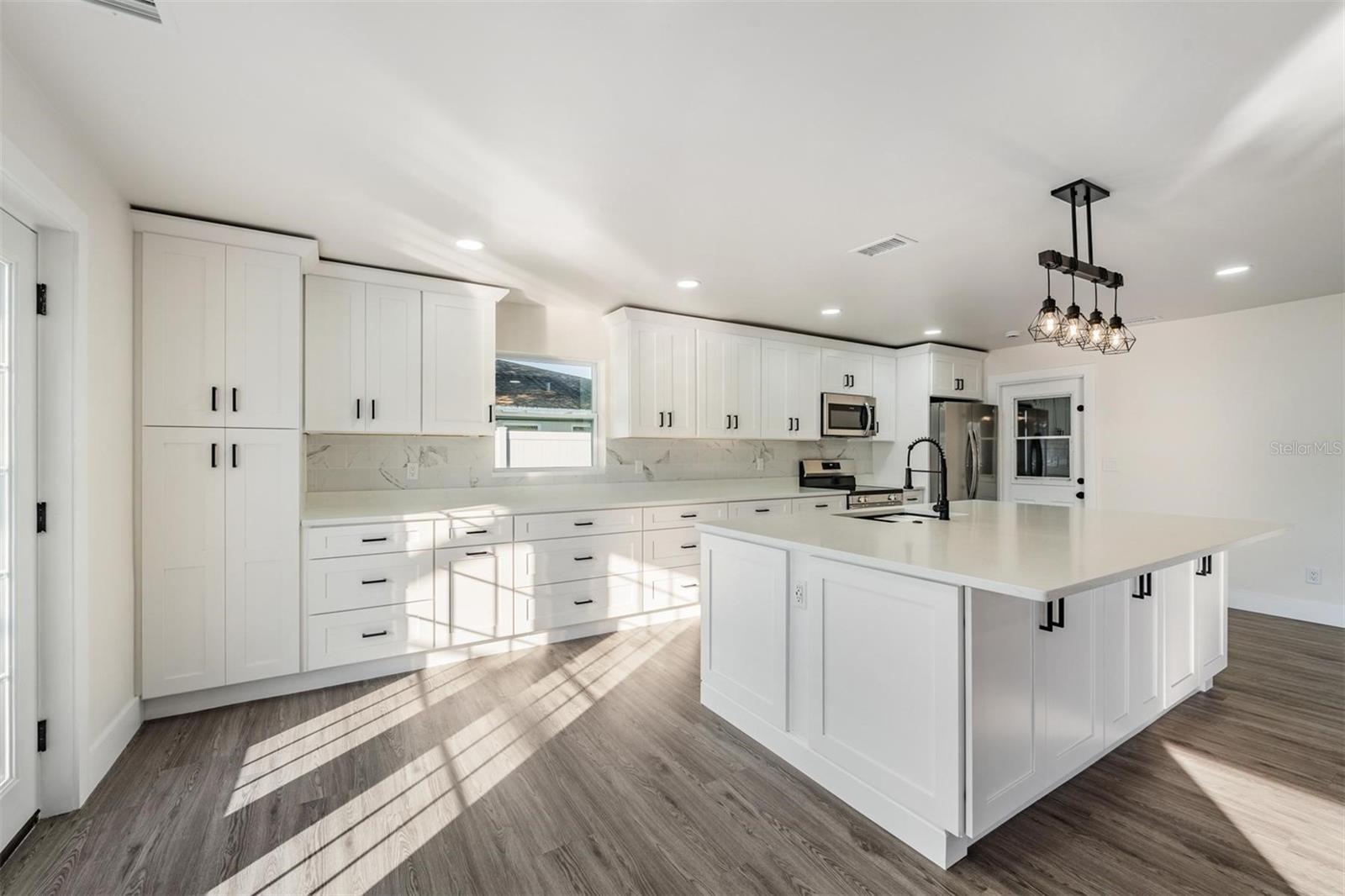 3366 FOX HILL DR, CLEARWATER, FL, 33761