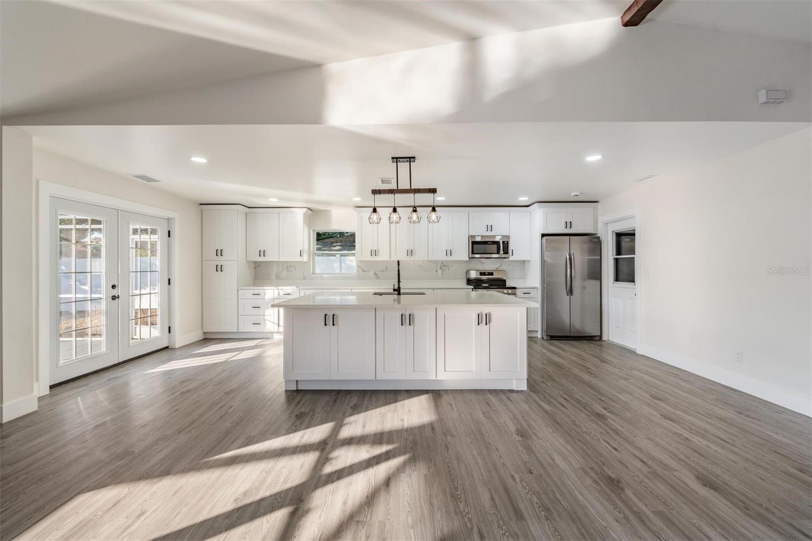 3366 FOX HILL DR, CLEARWATER, FL, 33761