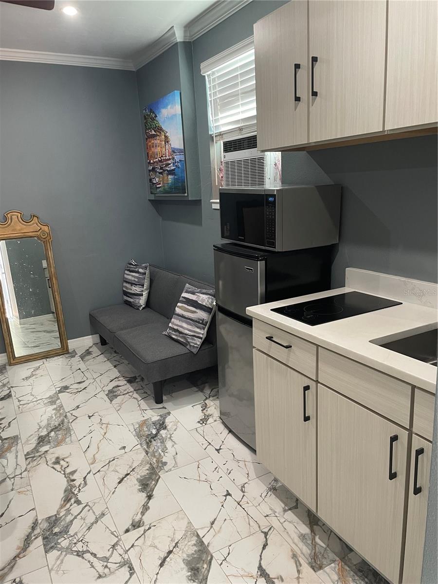 1929 3RD AVE E, BRADENTON, FL, 34208