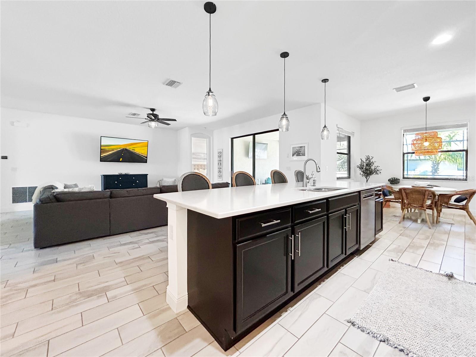 1619 ANASTACIA LN, SUN CITY CENTER, FL, 33573