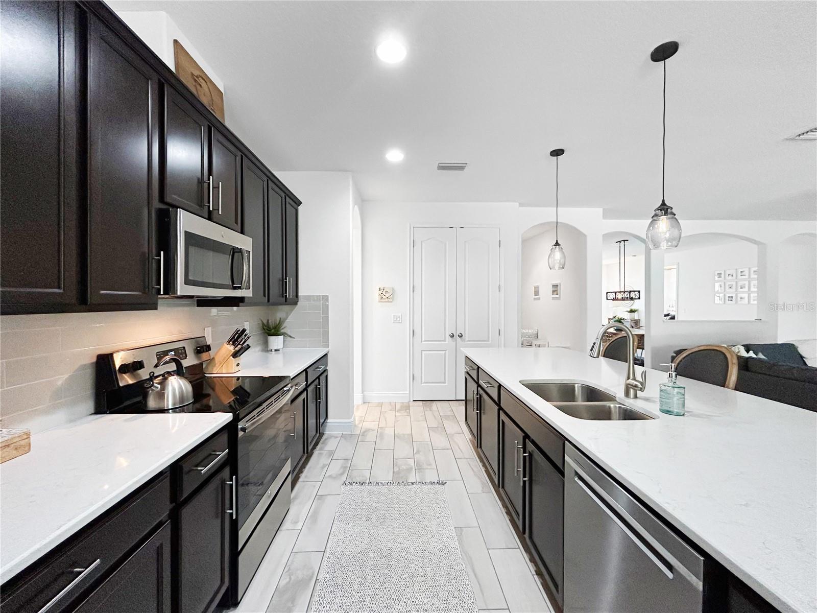 1619 ANASTACIA LN, SUN CITY CENTER, FL, 33573