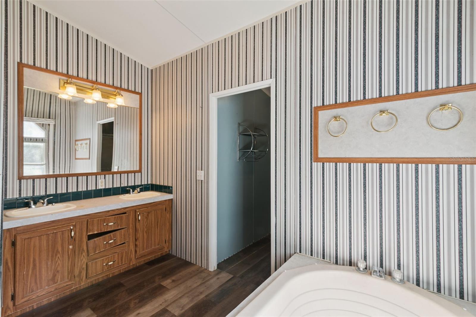 17039 N HIGHWAY 329, REDDICK, FL, 32686