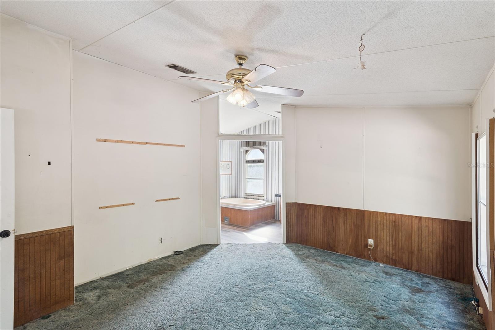 17039 N HIGHWAY 329, REDDICK, FL, 32686