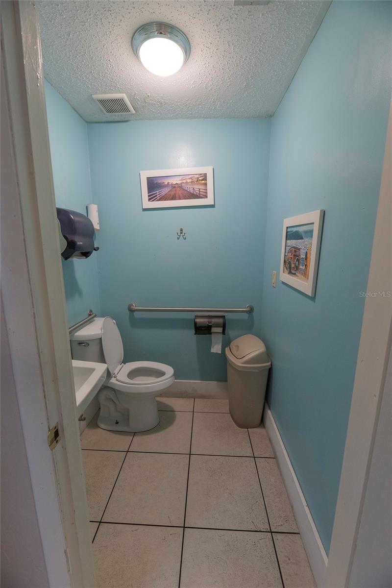 966 REED CANAL RD, SOUTH DAYTONA, FL, 32119