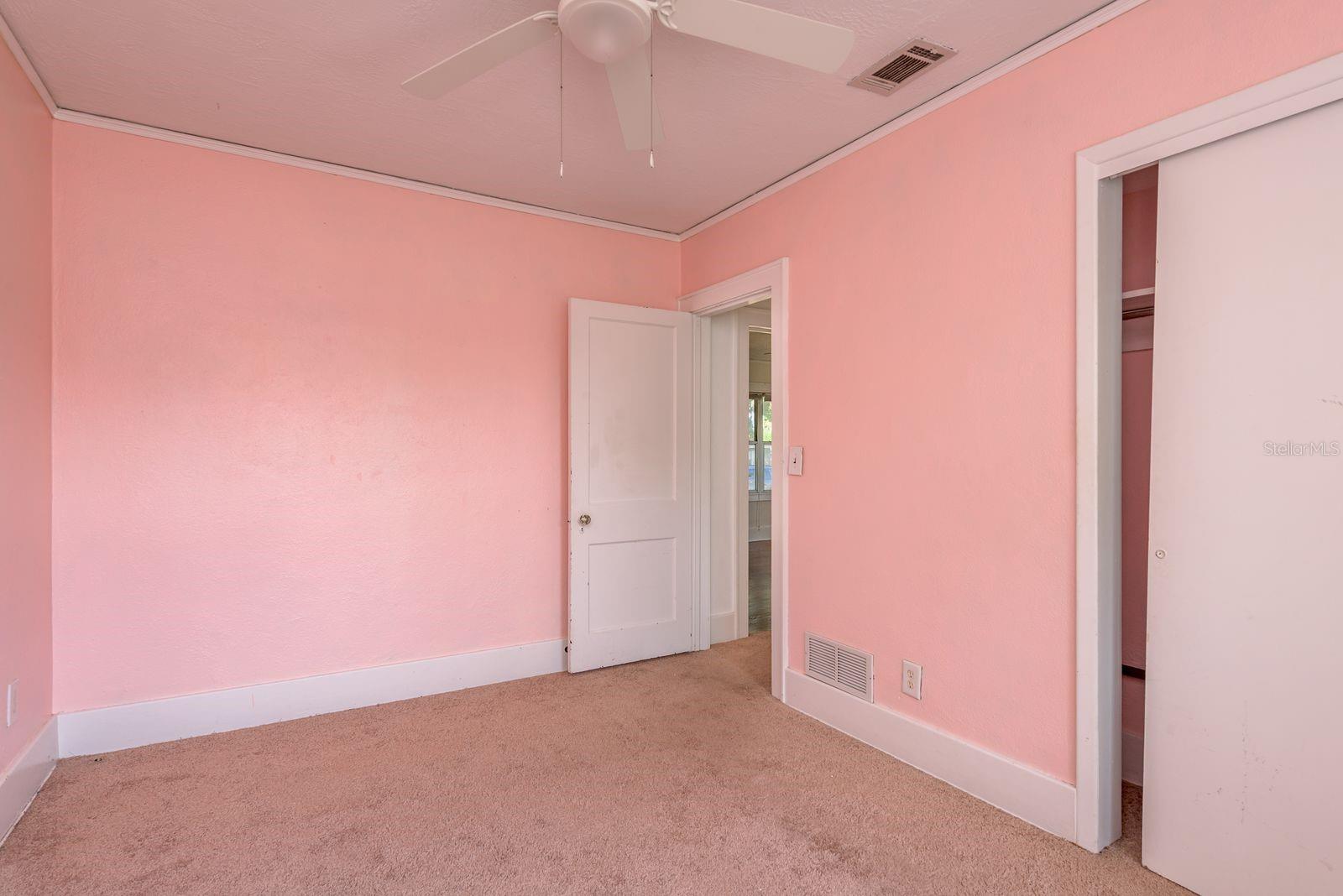 1235 IDLEWILD DR, CLEARWATER, FL, 33755