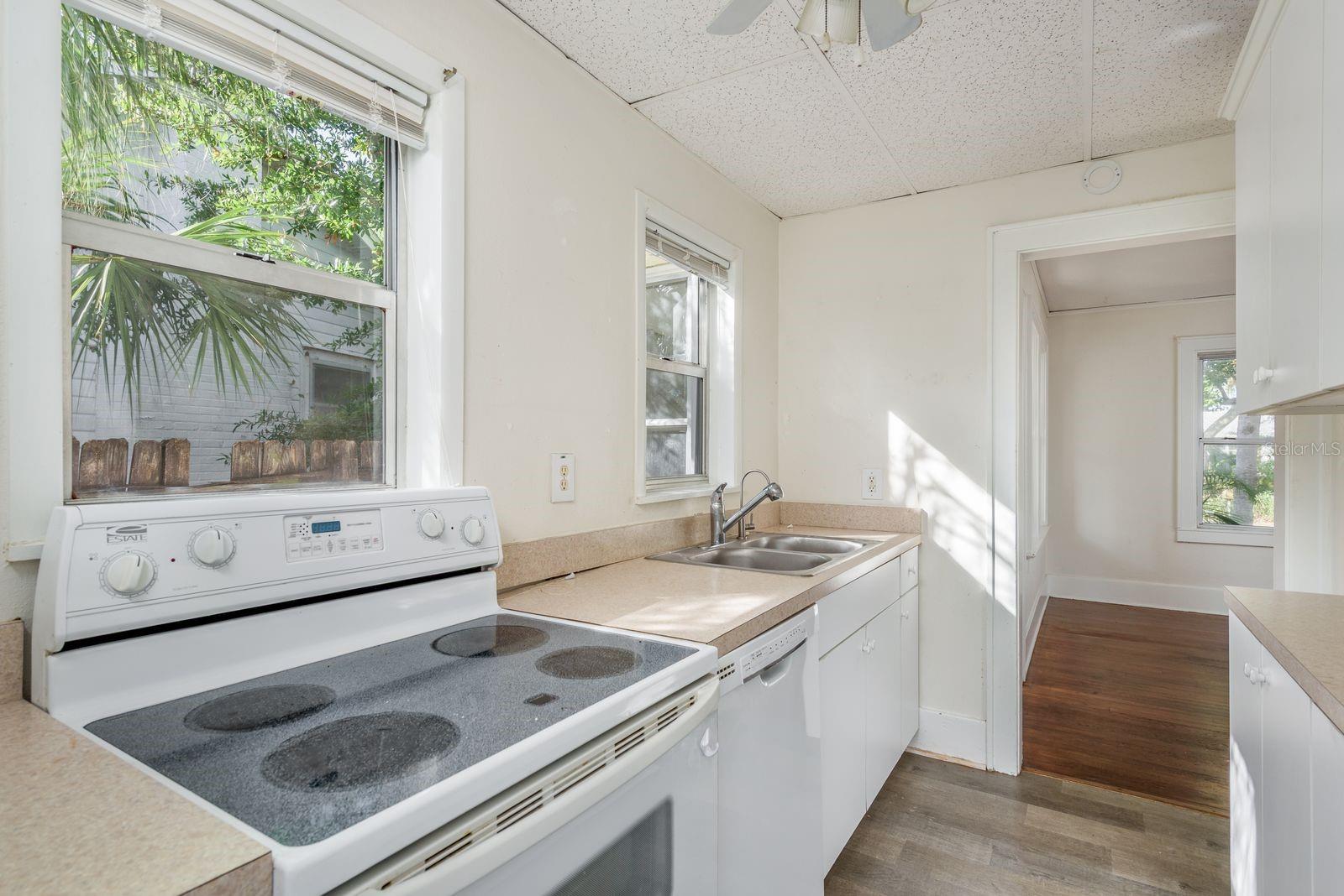 1235 IDLEWILD DR, CLEARWATER, FL, 33755