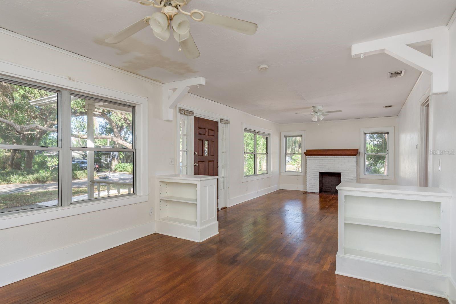 1235 IDLEWILD DR, CLEARWATER, FL, 33755