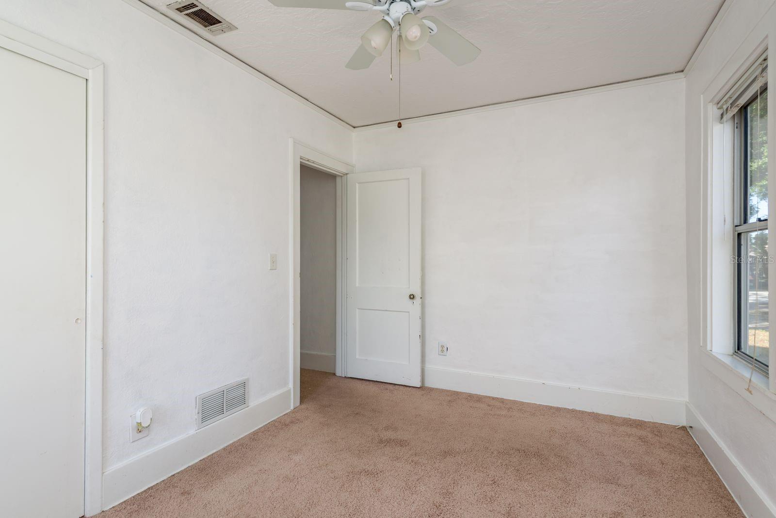 1235 IDLEWILD DR, CLEARWATER, FL, 33755