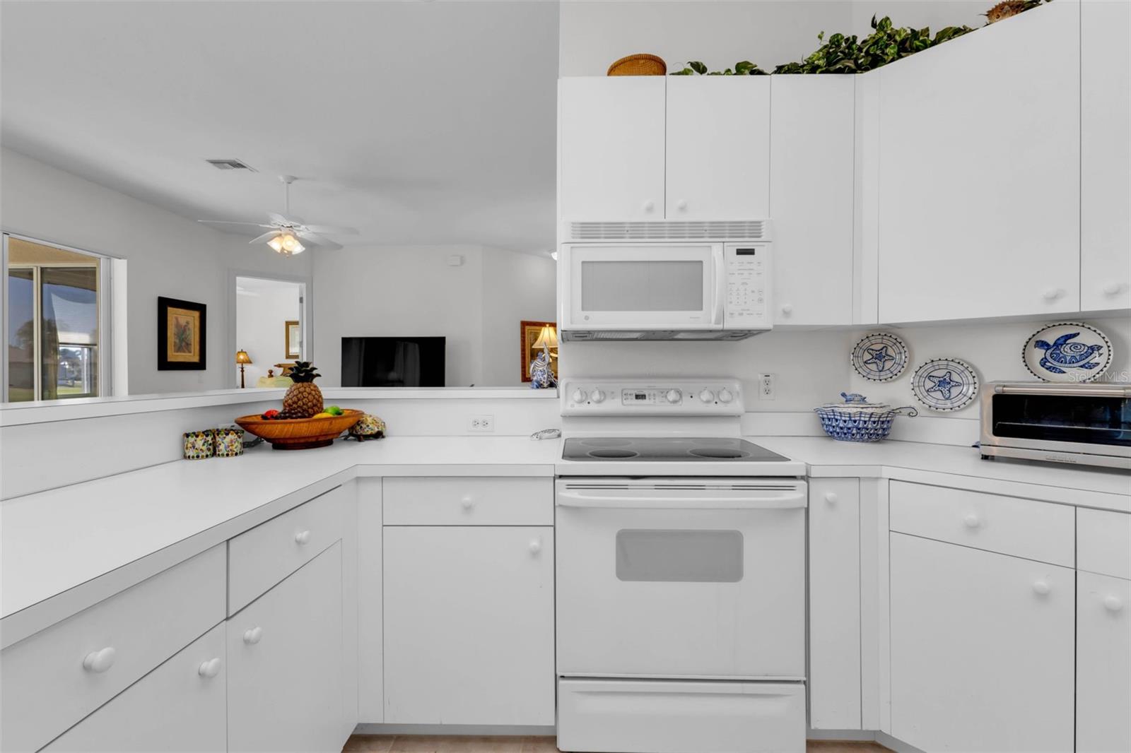 1605 ATARES DR #112, PUNTA GORDA, FL, 33950