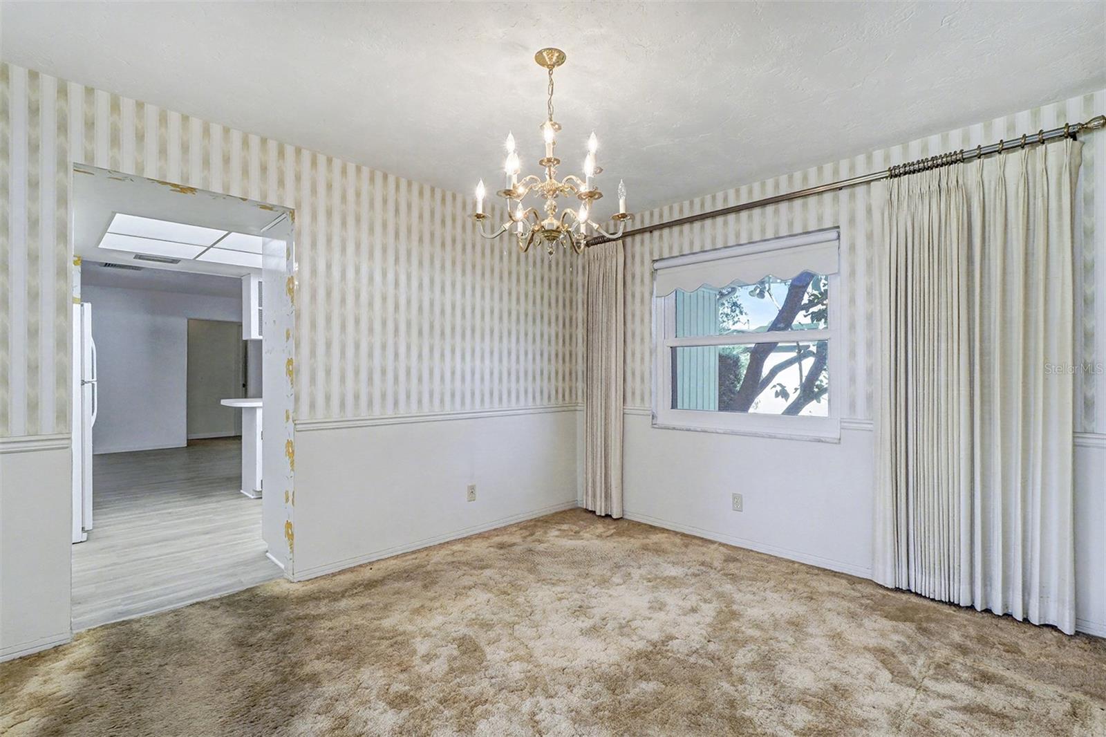 6733 14TH AVE N, ST PETERSBURG, FL, 33710