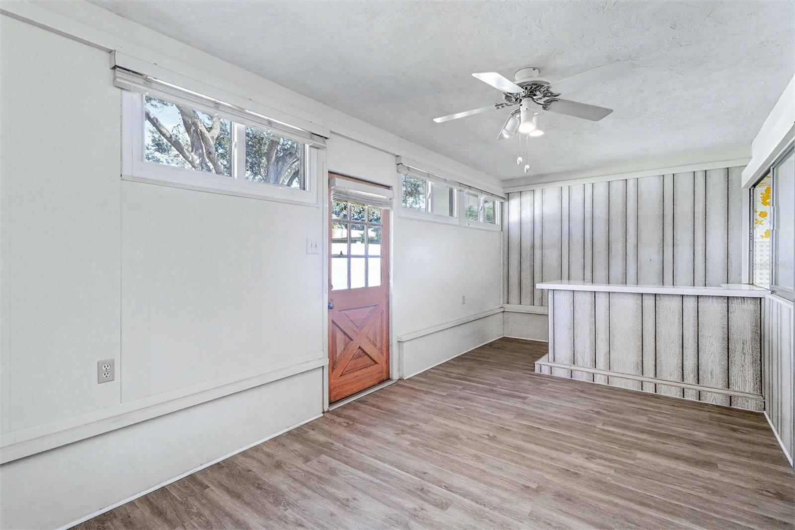 6733 14TH AVE N, ST PETERSBURG, FL, 33710