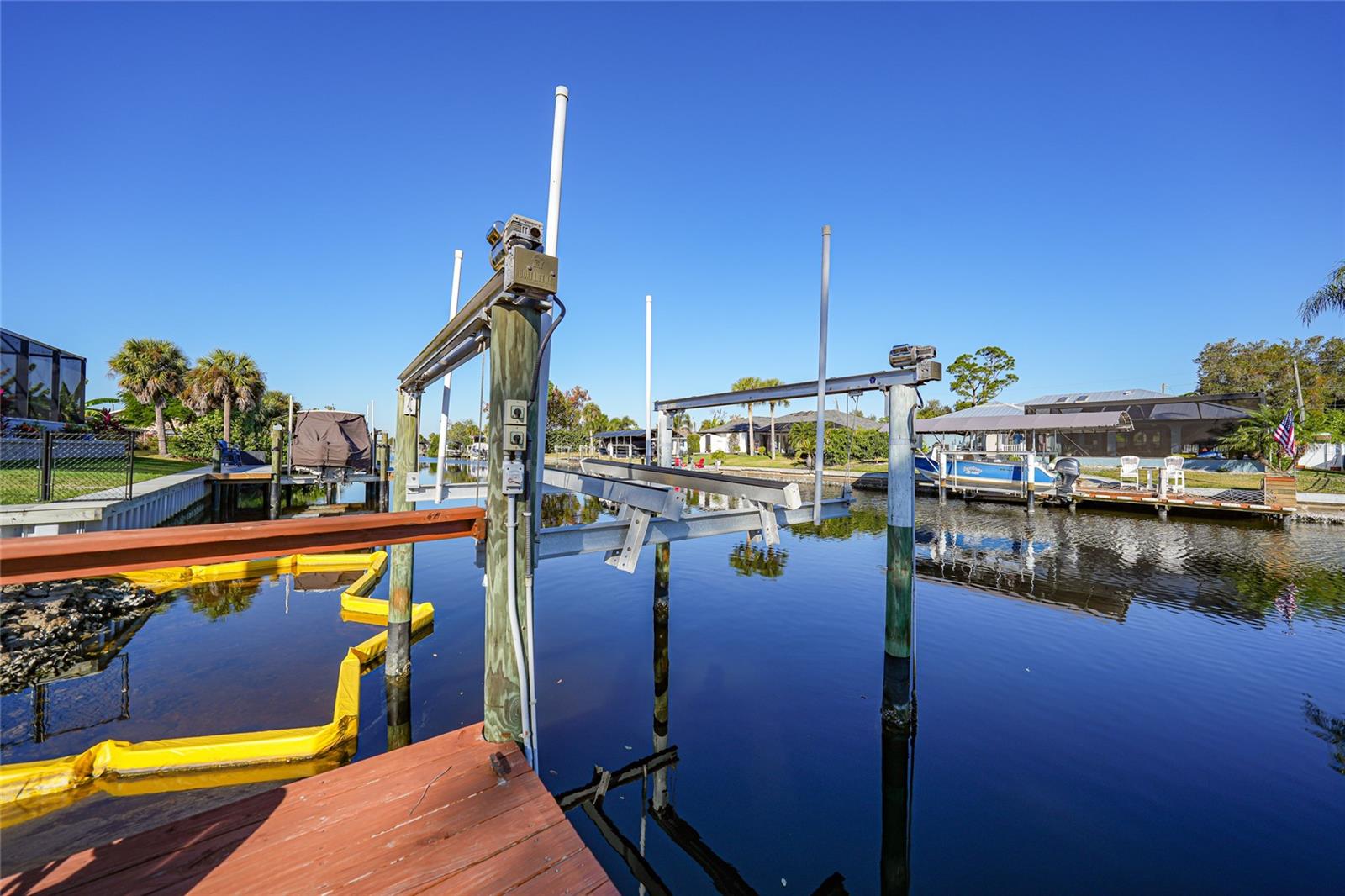 18390 BURKHOLDER CIR, PORT CHARLOTTE, FL, 33948