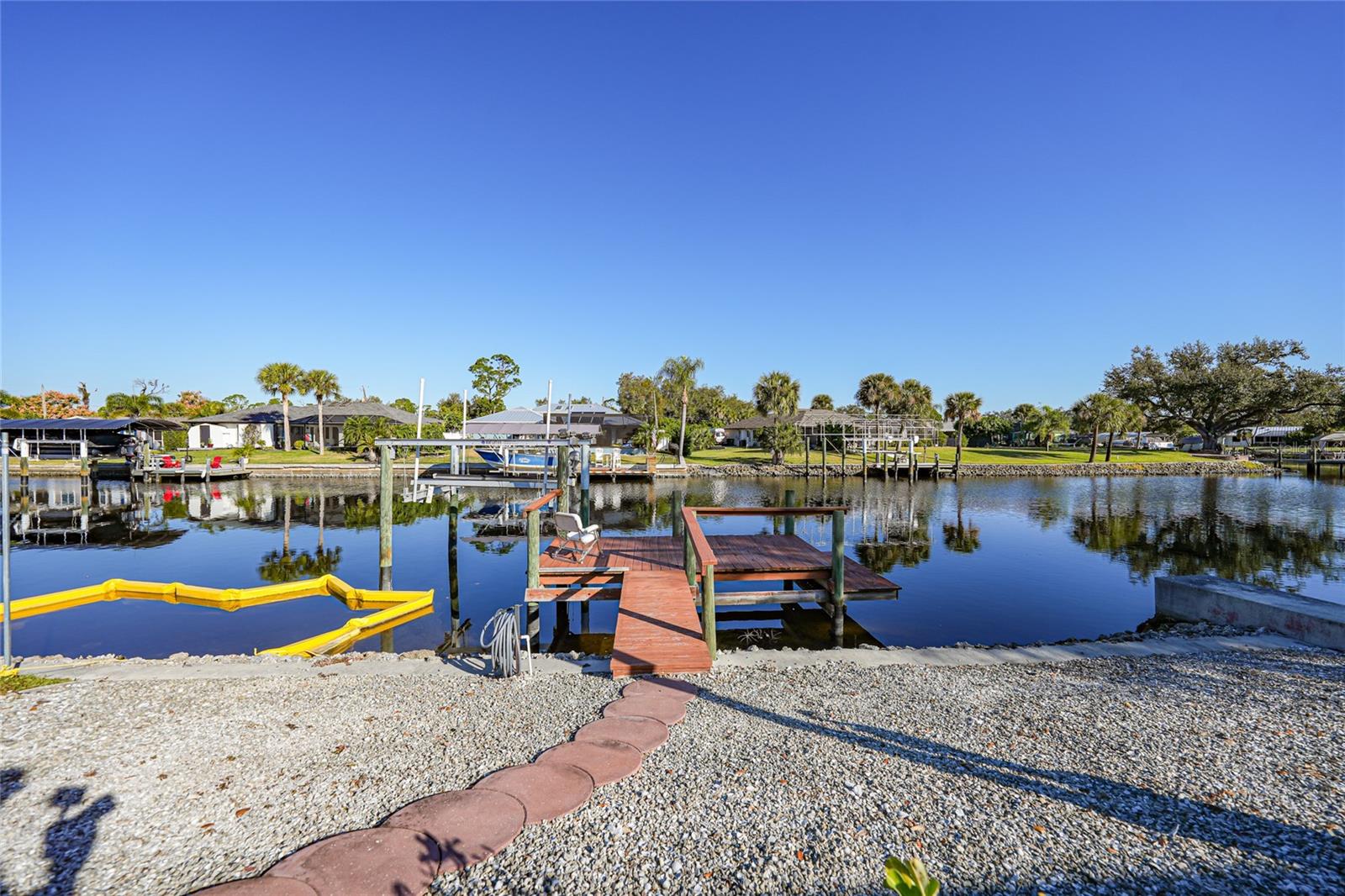 18390 BURKHOLDER CIR, PORT CHARLOTTE, FL, 33948